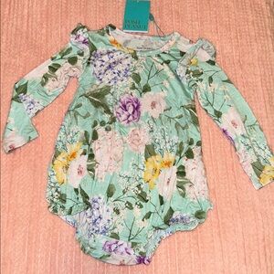 Posh peanut bubble long sleeve outfit bamboo Erin blue floral NWT 18-24